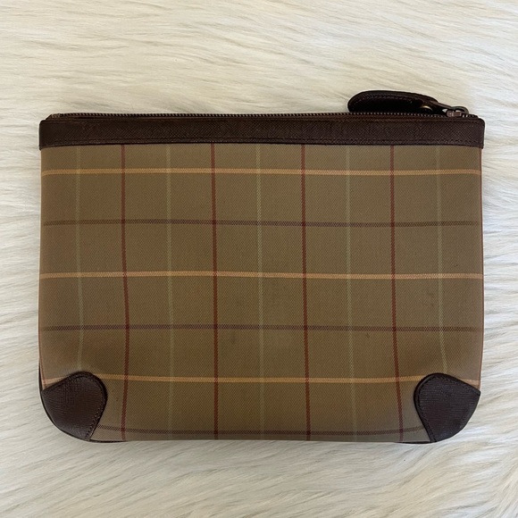 BURBERRY NOVA CHECK CLUTCH BAG